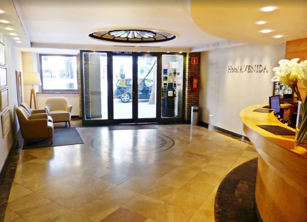 Hotel Avenida Zaragoza Exterior photo